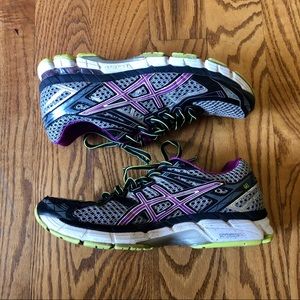 Women’s ASICS “GT 2000” running shoes